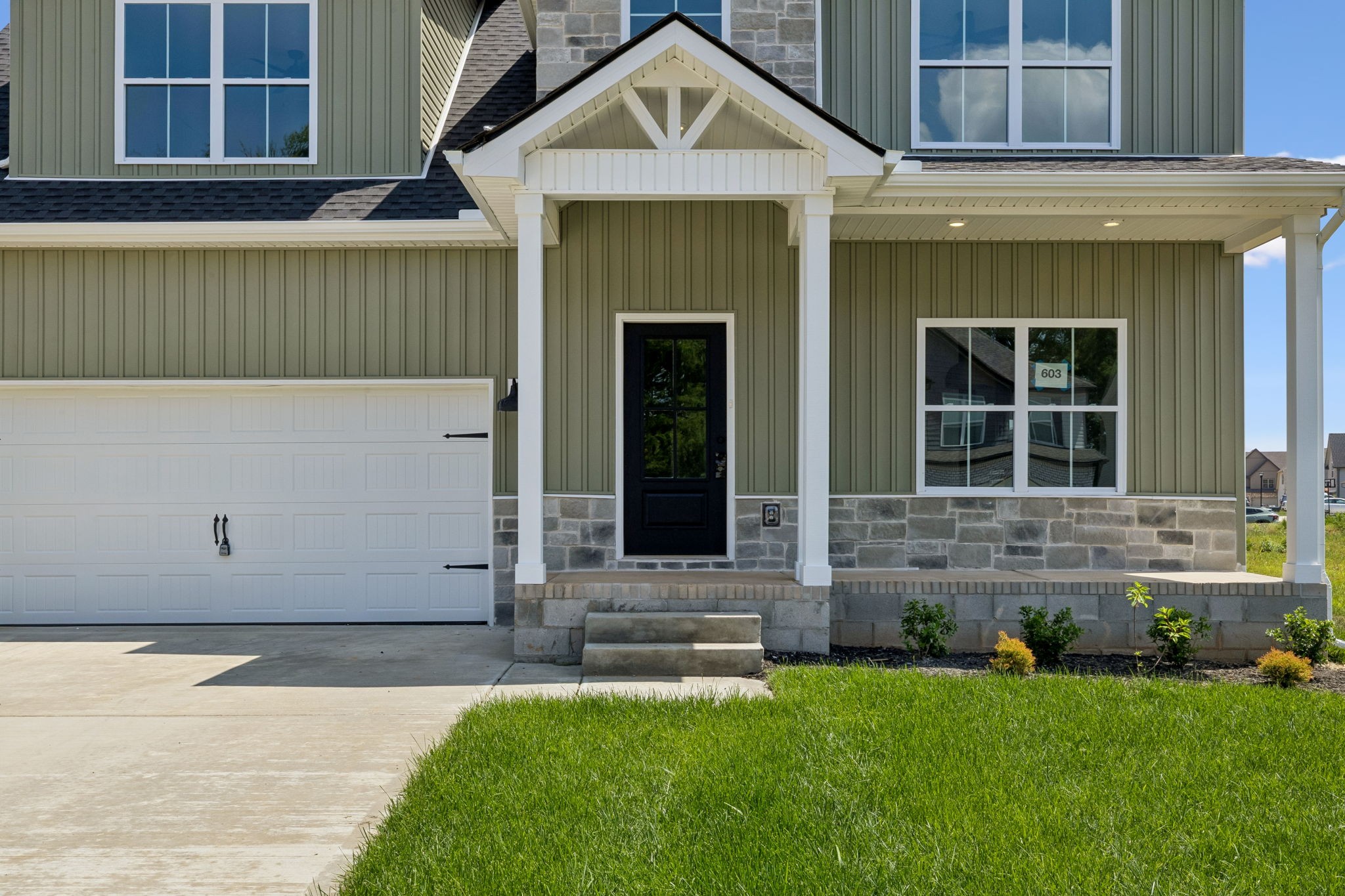 603 Summerfield Clarksville TN 37040