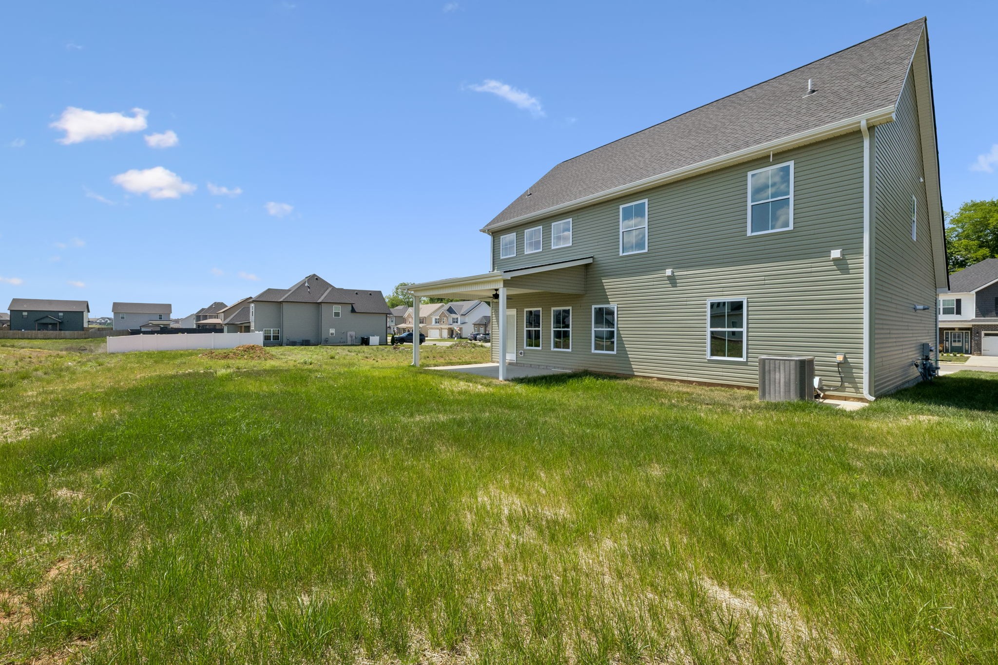603 Summerfield Clarksville TN 37040
