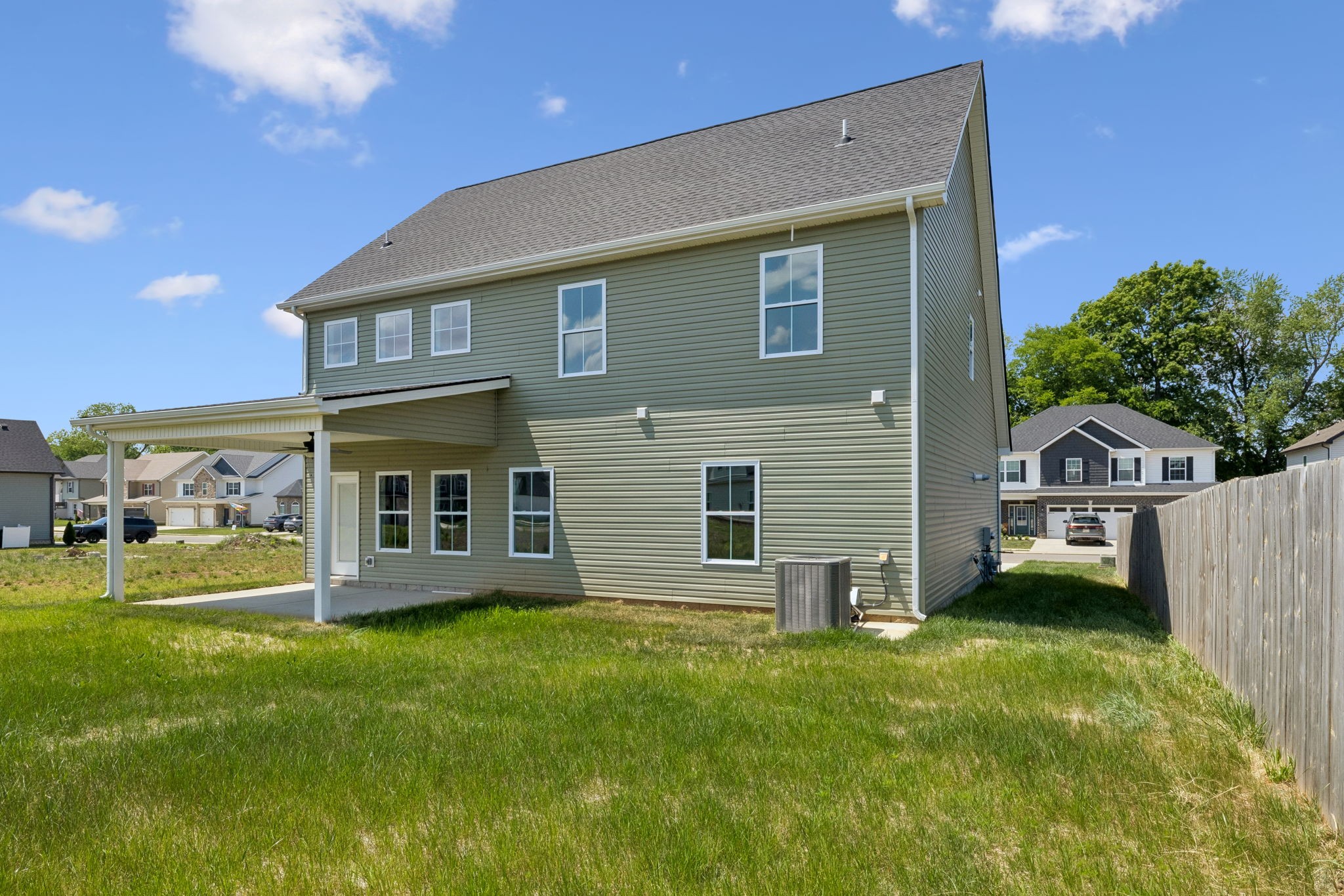 603 Summerfield Clarksville TN 37040