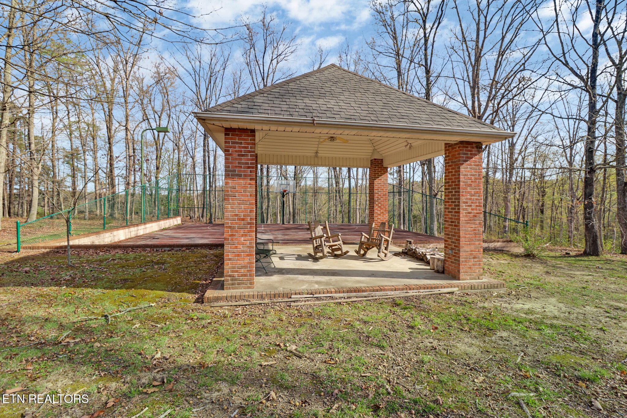 111 Charity Lane Jamestown TN 38556