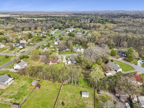 2421 S Bellah Court Murfreesboro TN 37127