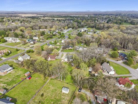 2421 S Bellah Court Murfreesboro TN 37127
