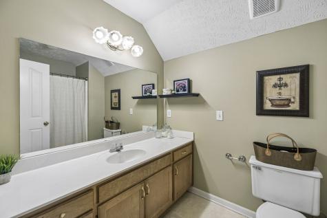 2421 S Bellah Court Murfreesboro TN 37127