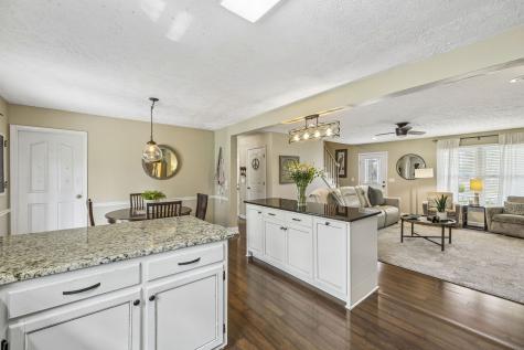 2421 S Bellah Court Murfreesboro TN 37127