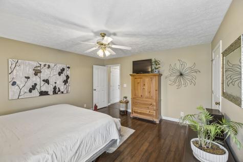 2421 S Bellah Court Murfreesboro TN 37127