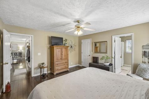 2421 S Bellah Court Murfreesboro TN 37127