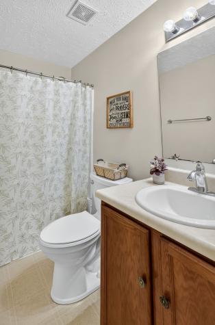 2695 Sutherland Drive Thompsons Station TN 37179