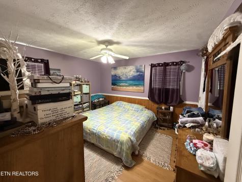 1045 Pearl Hinds Road Jamestown TN 38556
