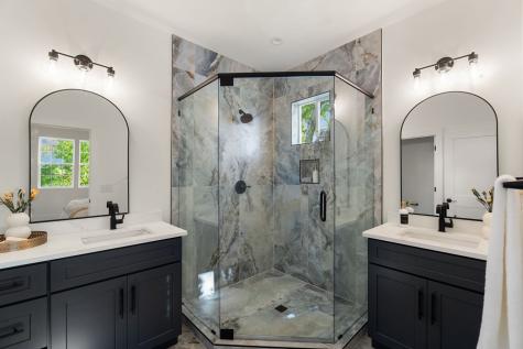 1117B Mcgavock Pike Nashville TN 37216