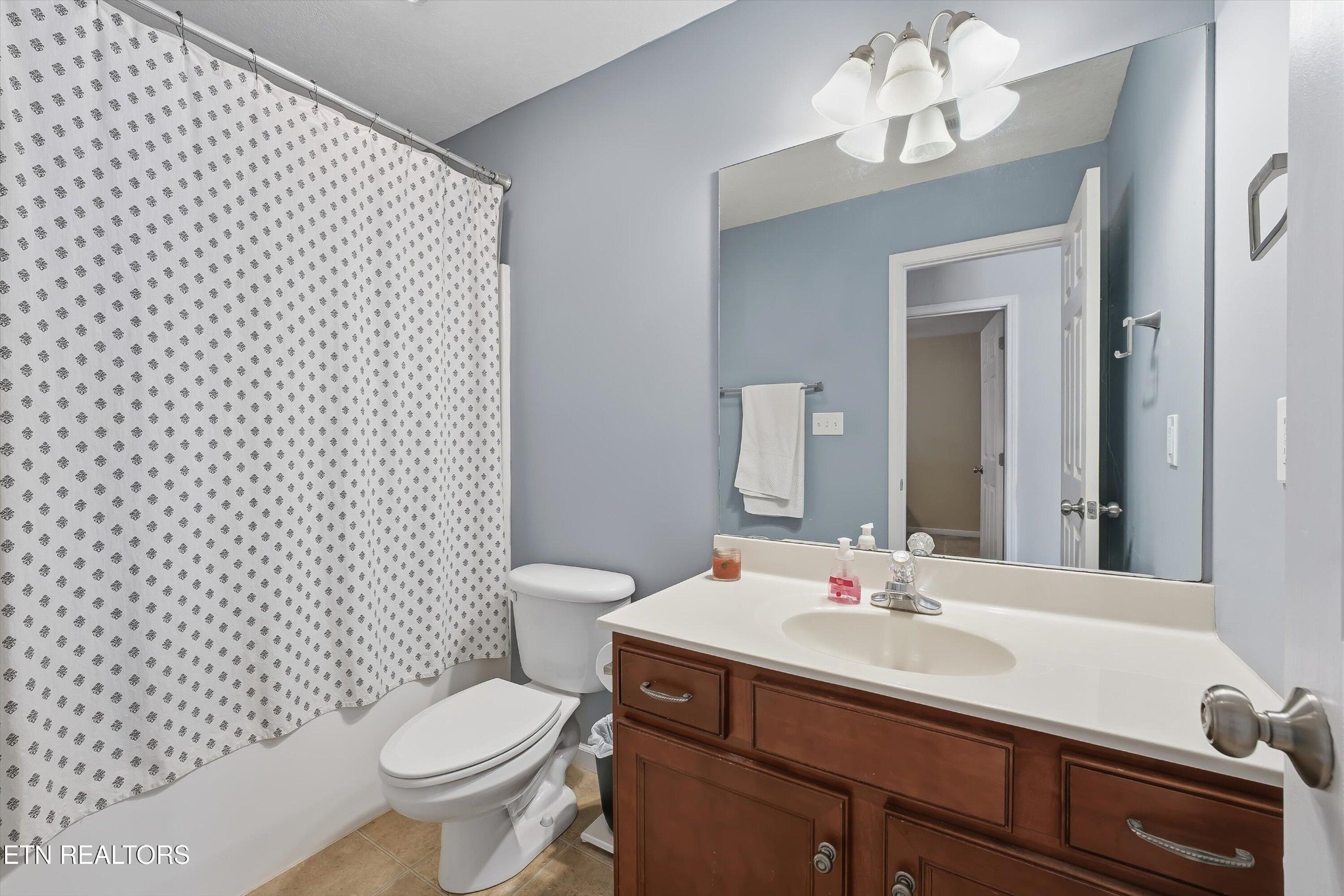 4415 Avery Village Way Knoxville TN 37921