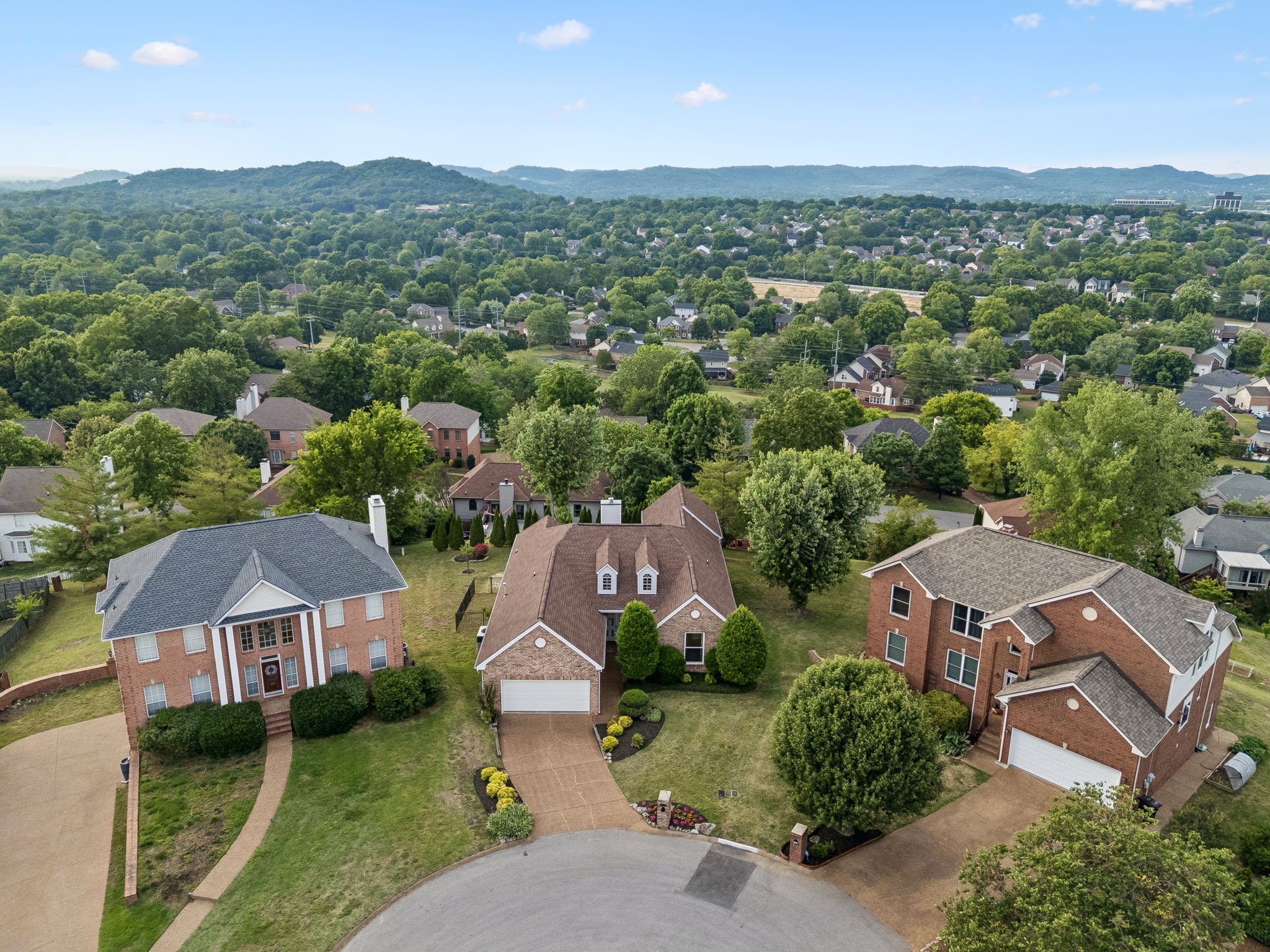 1024 N Clubhouse Court Franklin TN 37067