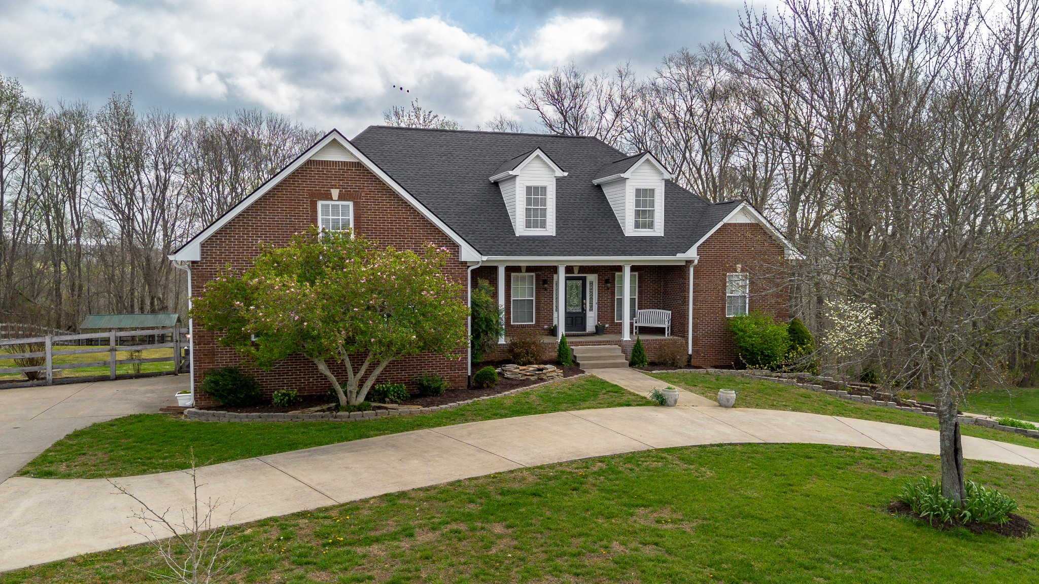 2060 Hickory Drive Springfield TN 37172