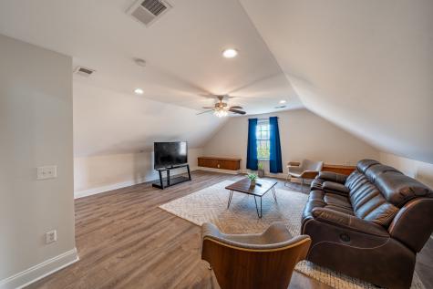 2060 Hickory Drive Springfield TN 37172