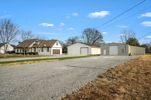 108 Rabbit Run Bell Buckle TN 37020