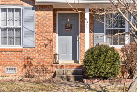 635 Inver Lane Clarksville TN 37042