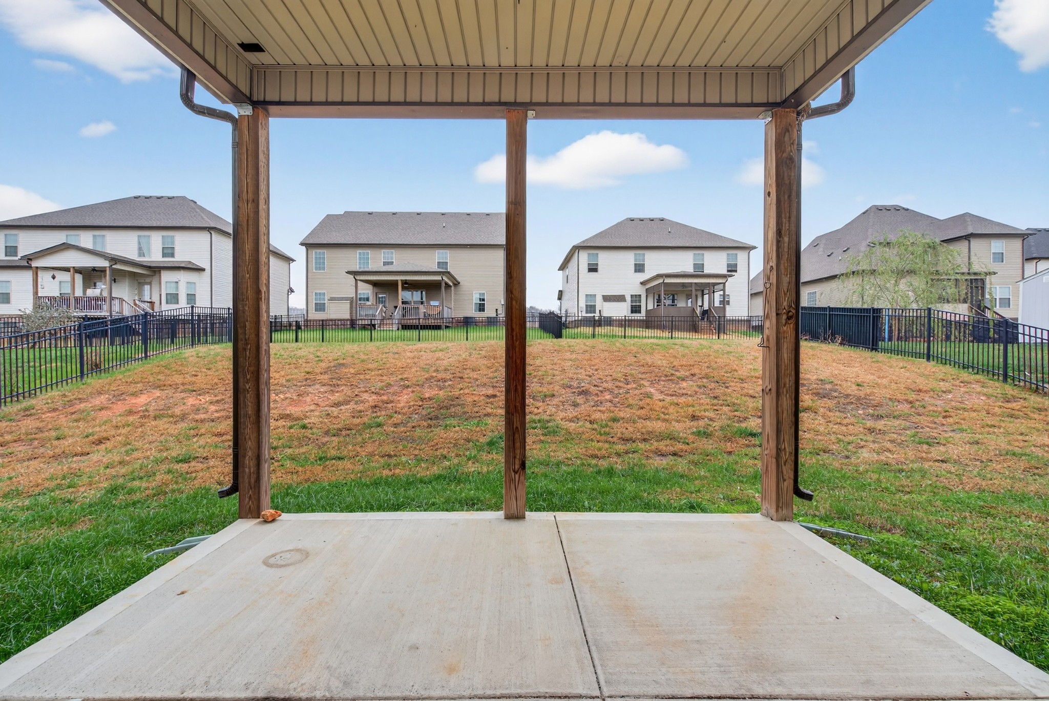 525 Low Country Court Clarksville TN 37042