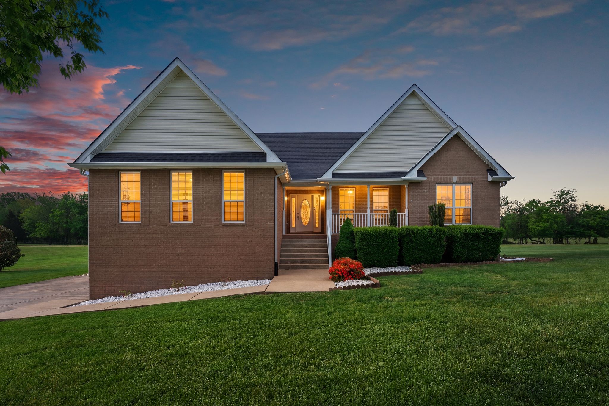 1014 Somerville Drive Cottontown TN 37048