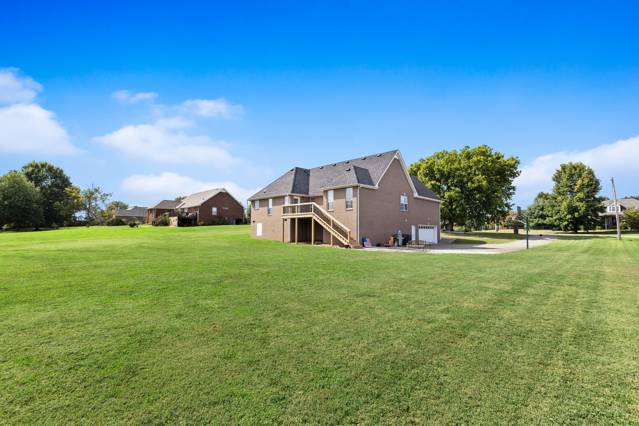 1014 Somerville Drive Cottontown TN 37048