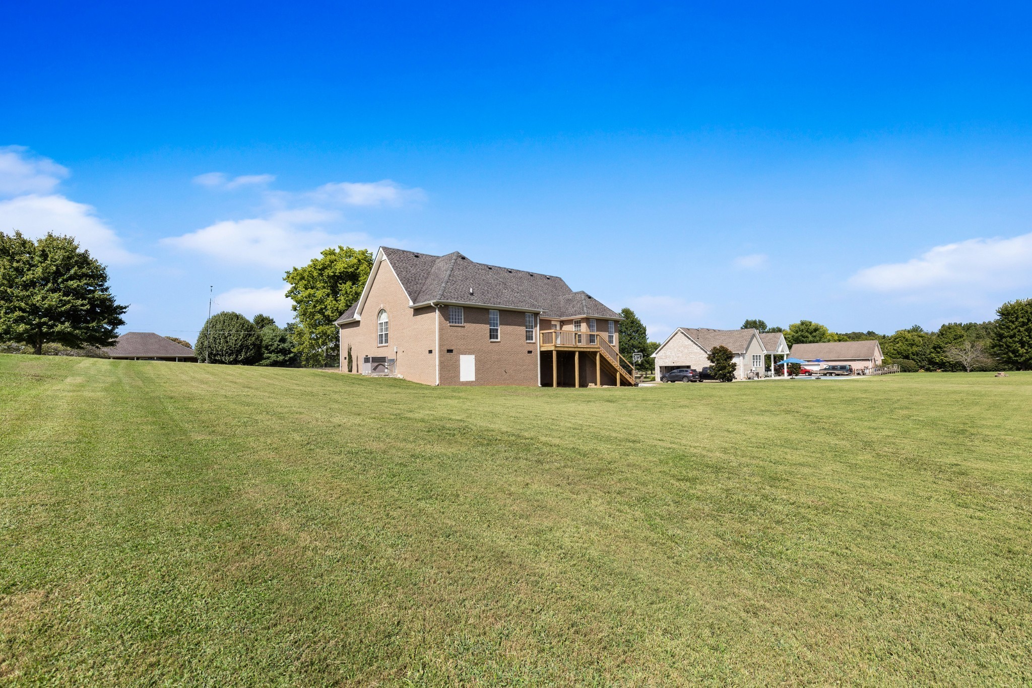 1014 Somerville Drive Cottontown TN 37048
