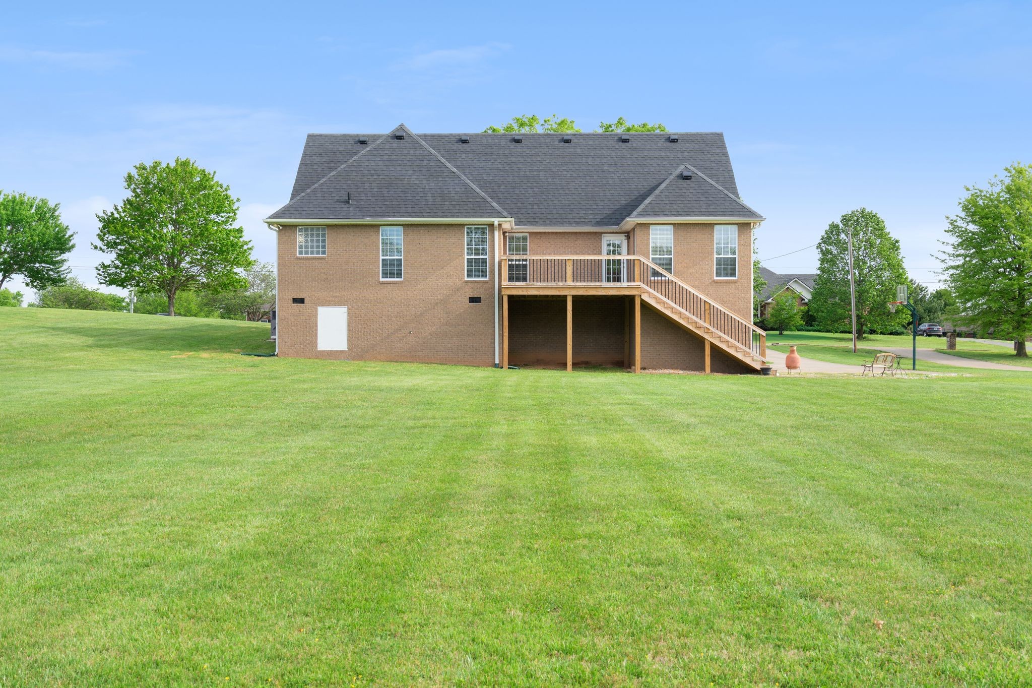 1014 Somerville Drive Cottontown TN 37048