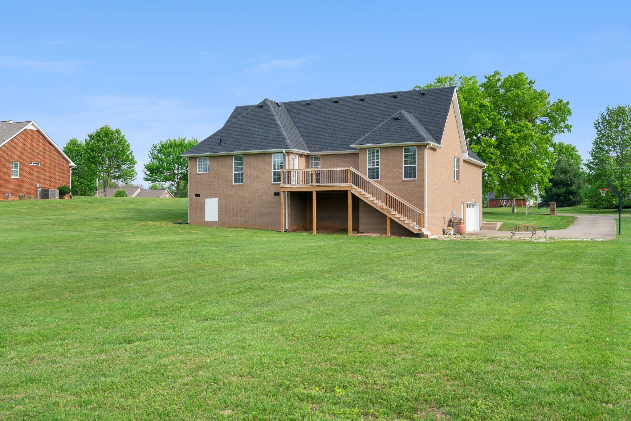 1014 Somerville Drive Cottontown TN 37048