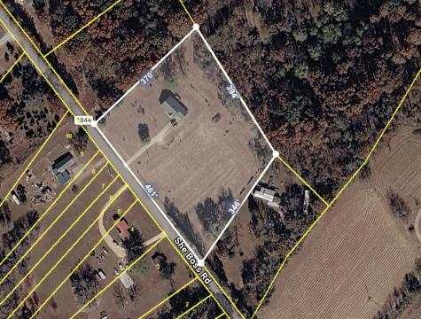 2813 She Boss Road Duck River TN 38454
