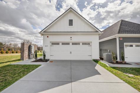 615 Swanston Lane Gallatin TN 37066