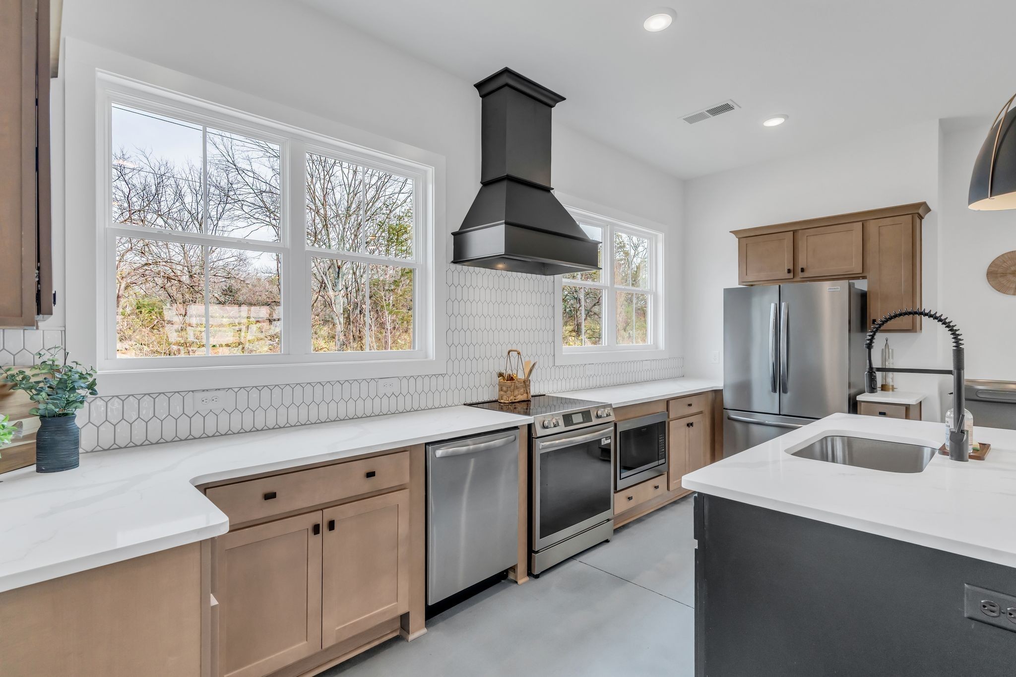 606 Granbury Pvt Drive Hendersonville TN 37075