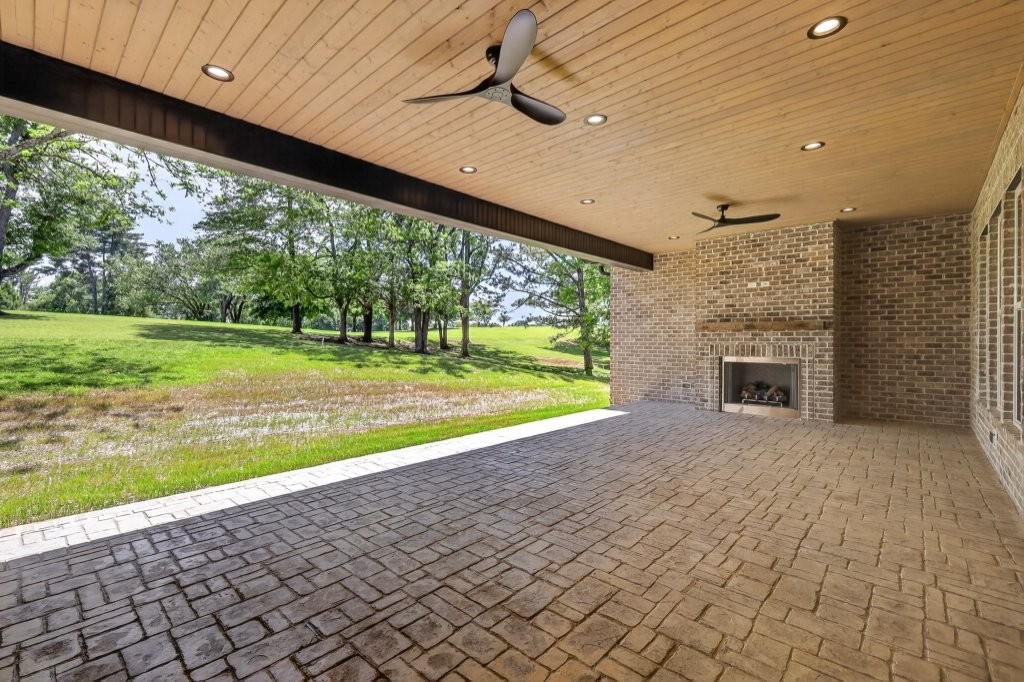 343 Riverbend Country Club Road Shelbyville TN 37160