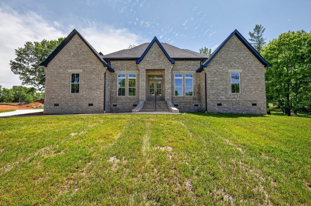 343 Riverbend Country Club Road Shelbyville TN 37160