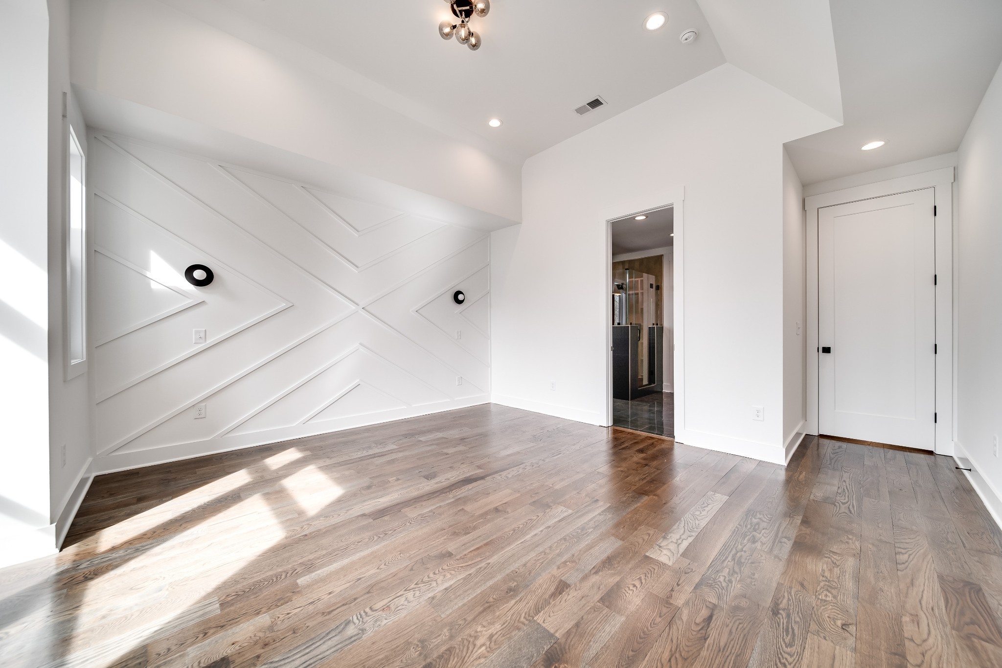 1708B 17th Ave, N Nashville TN 37208