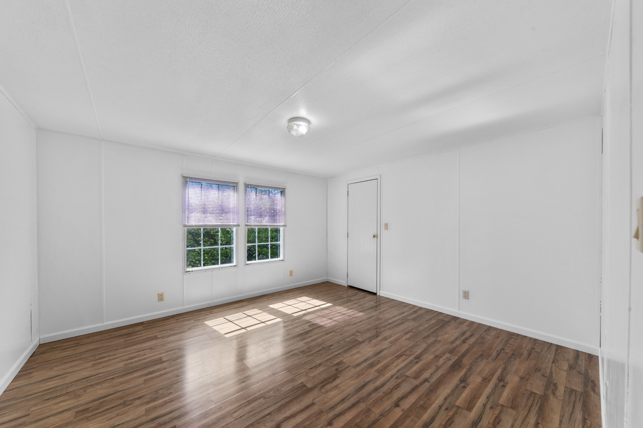 2056 Kristin Drive Centerville TN 37033
