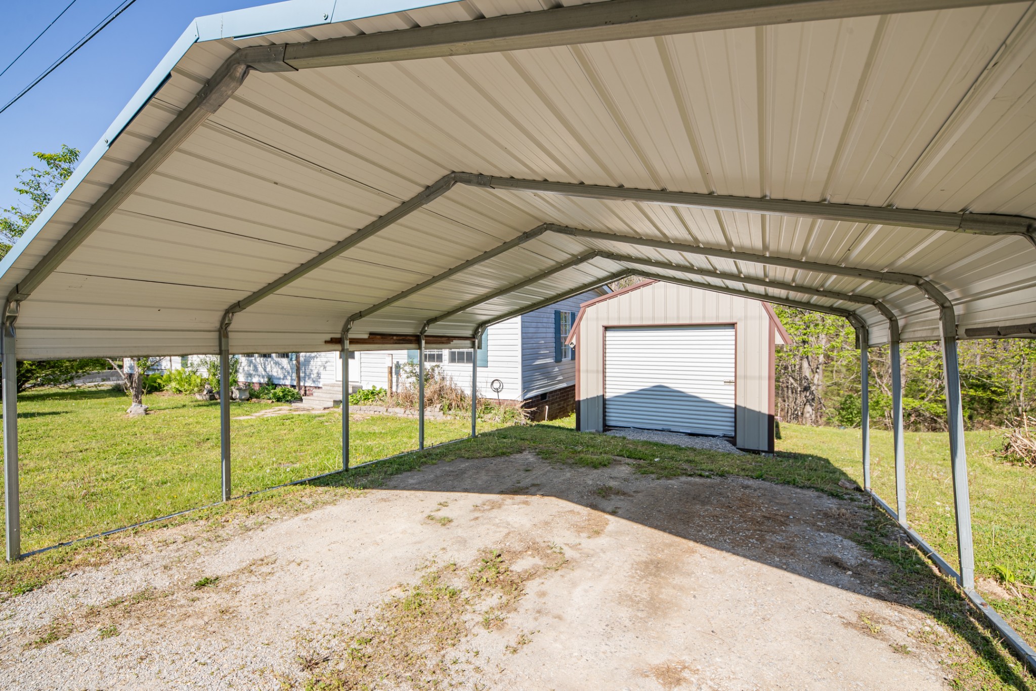 2056 Kristin Drive Centerville TN 37033