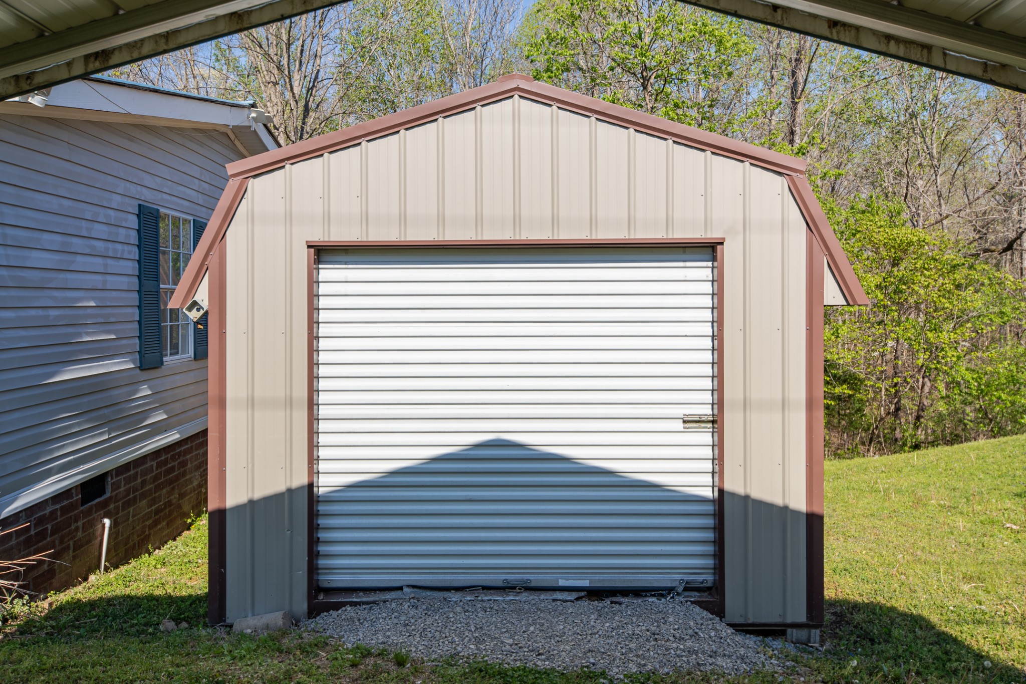 2056 Kristin Drive Centerville TN 37033