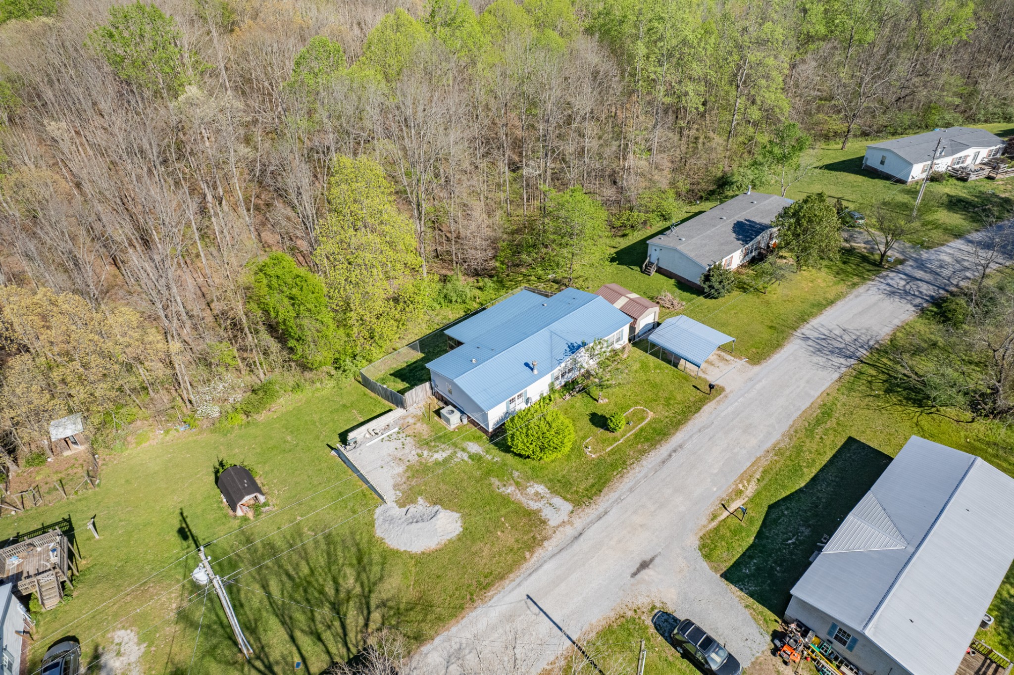 2056 Kristin Drive Centerville TN 37033