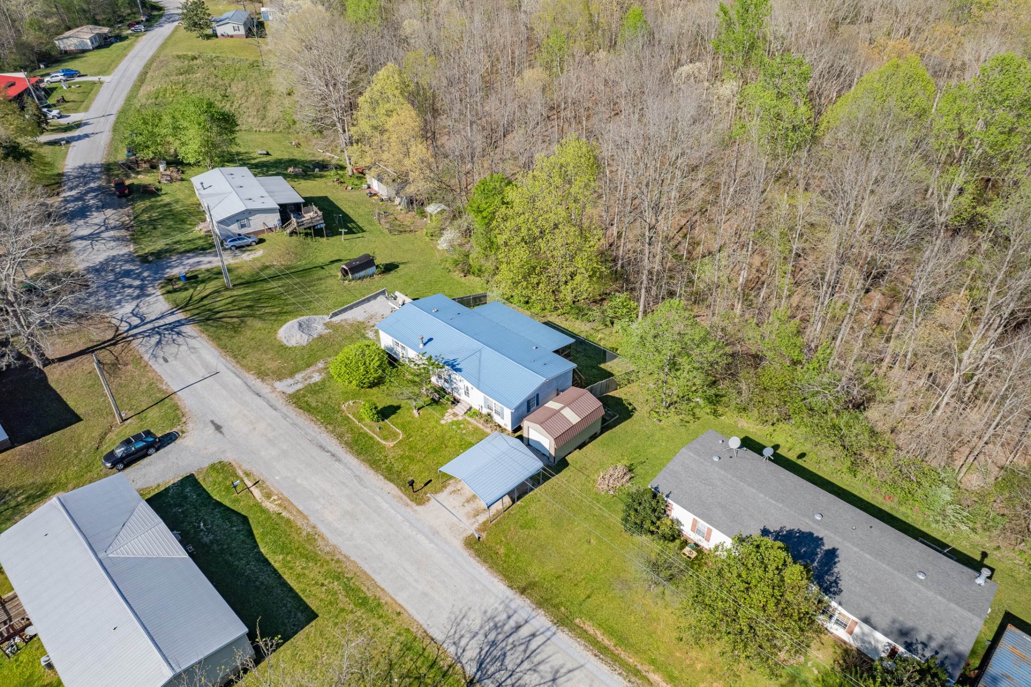 2056 Kristin Drive Centerville TN 37033