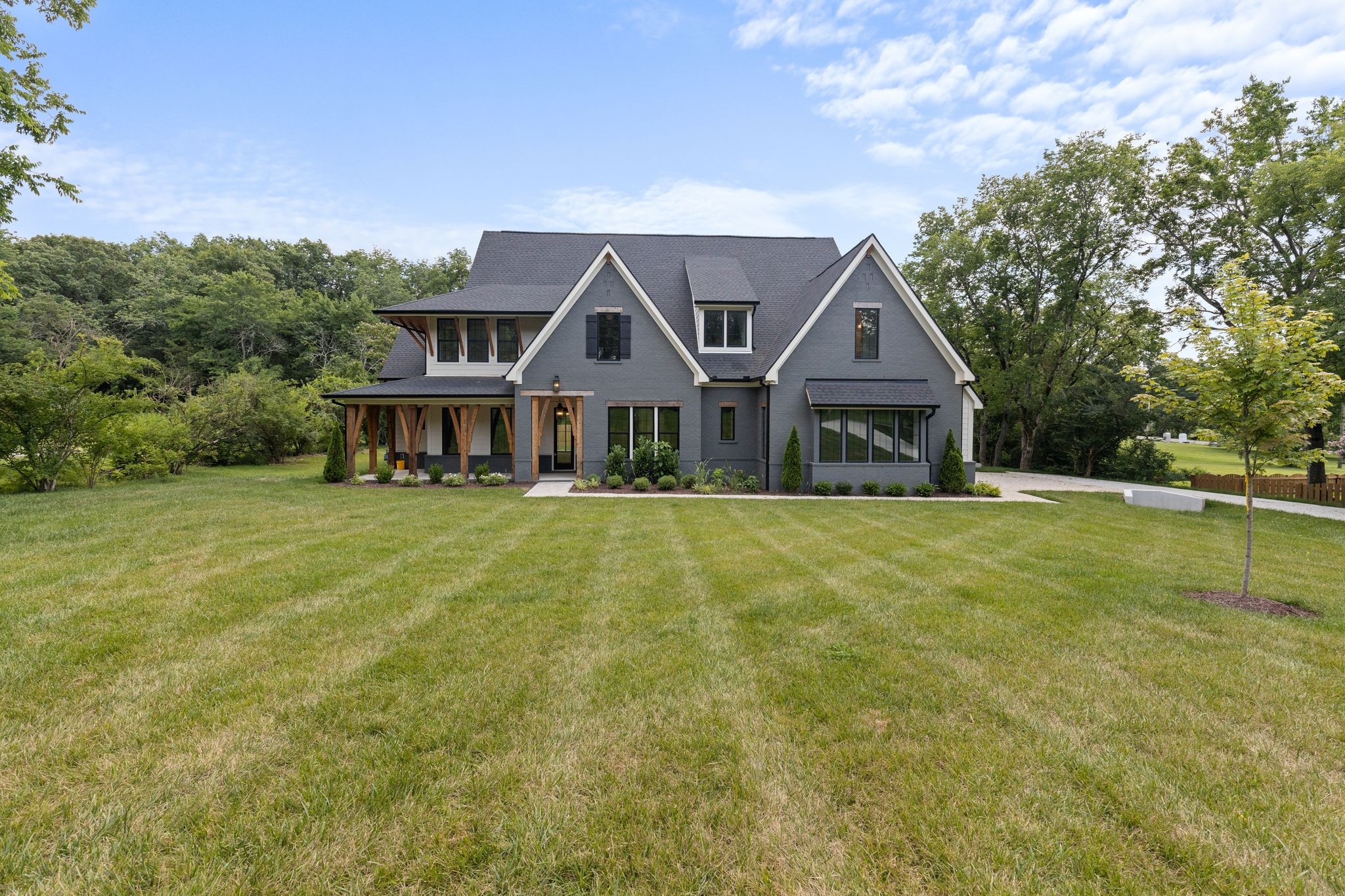 732 Adkisson Lane Nashville TN 37205