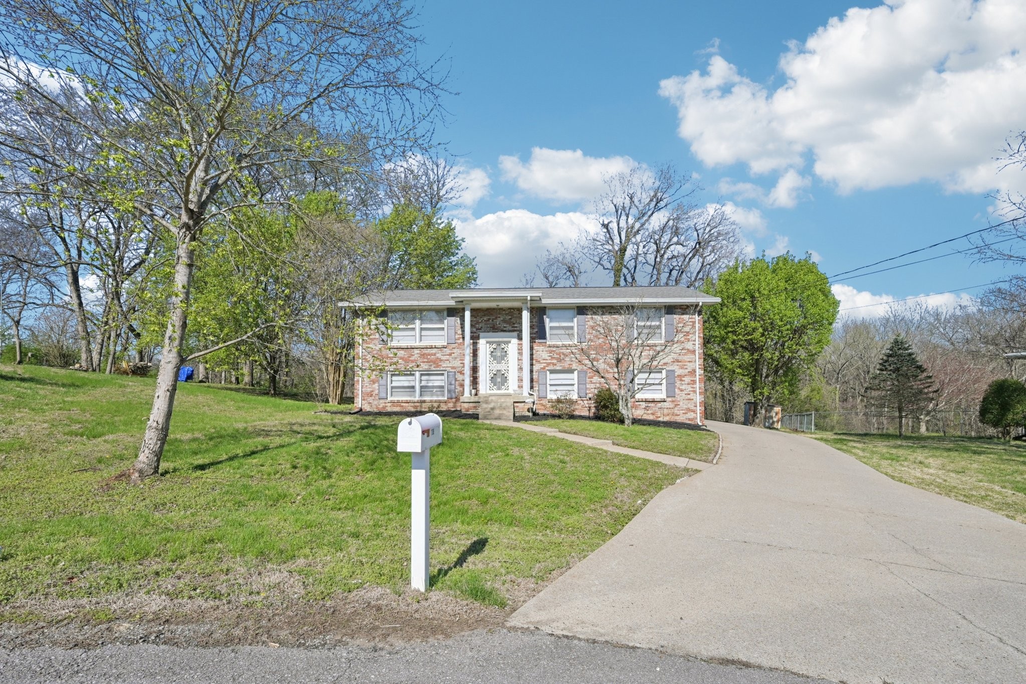 108 Jacksonian Drive Hermitage TN 37076
