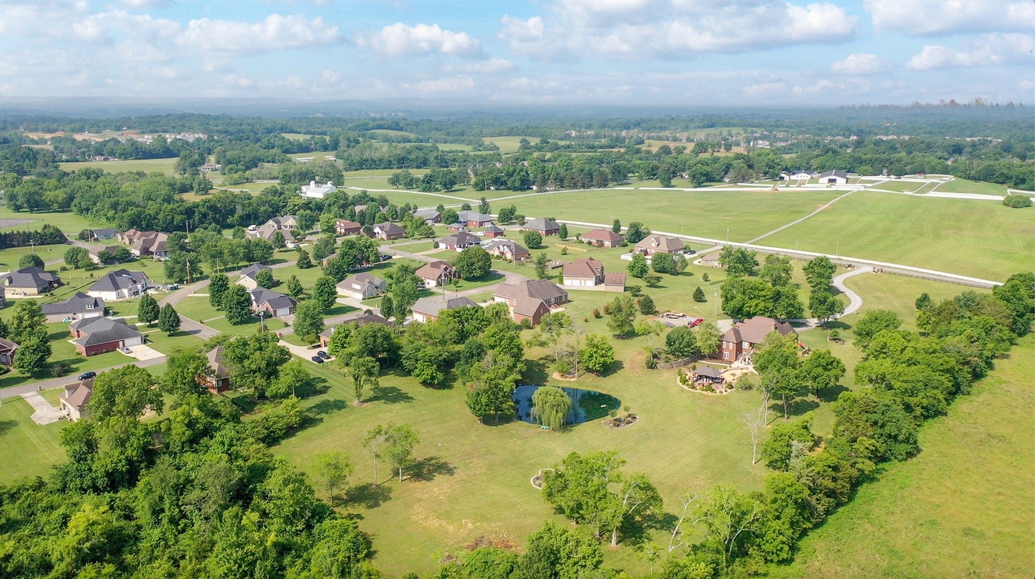 410 Jennings Ln, NW Shelbyville TN 37160