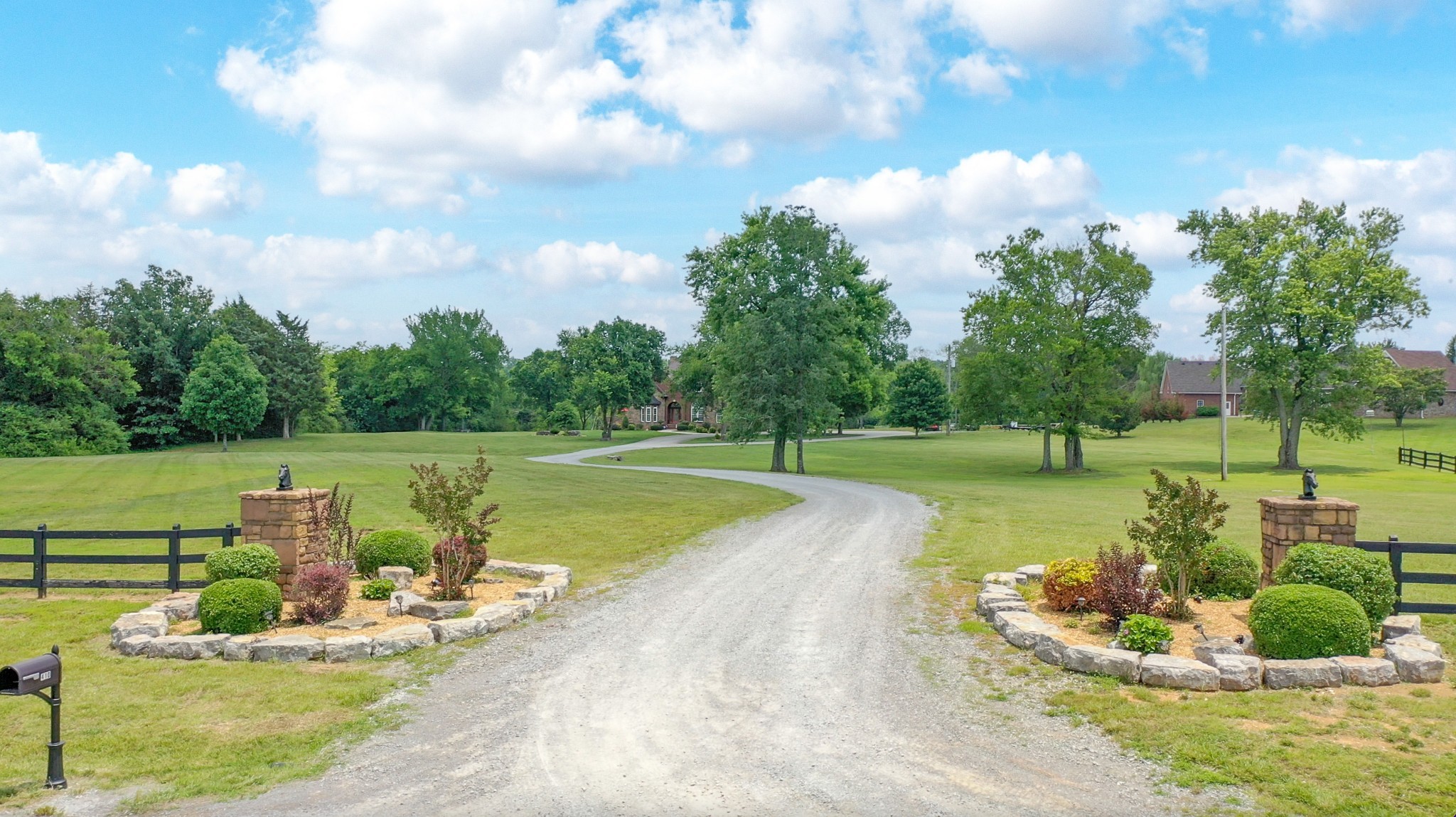 410 Jennings Ln, NW Shelbyville TN 37160