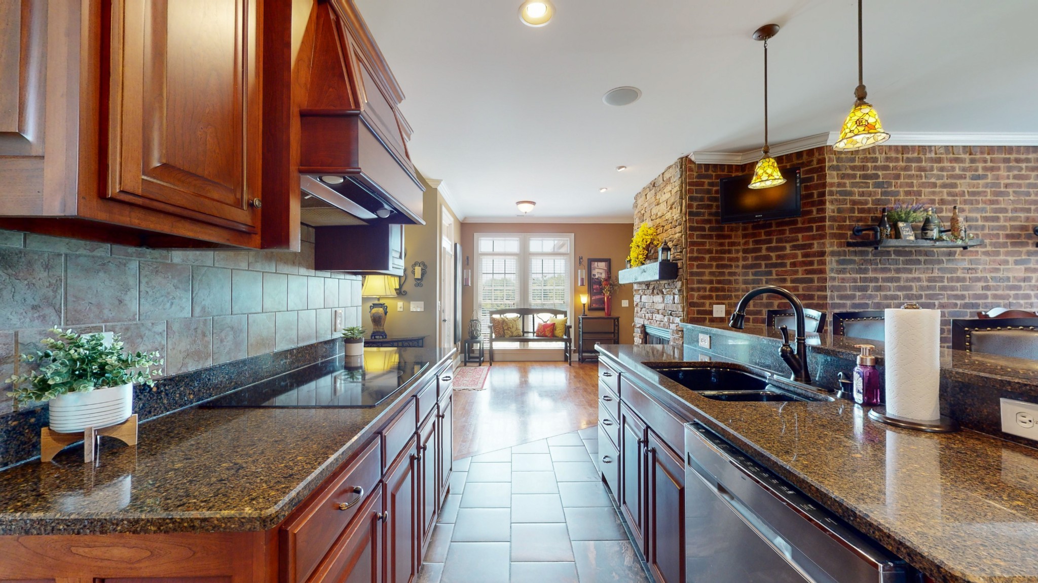 410 Jennings Ln, NW Shelbyville TN 37160