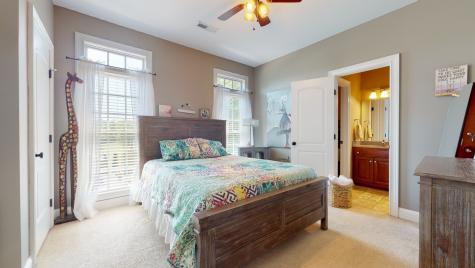 410 Jennings Ln, NW Shelbyville TN 37160
