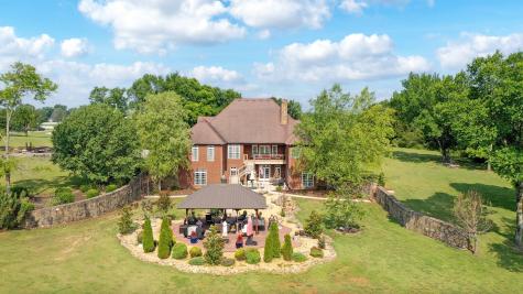 410 Jennings Ln, NW Shelbyville TN 37160