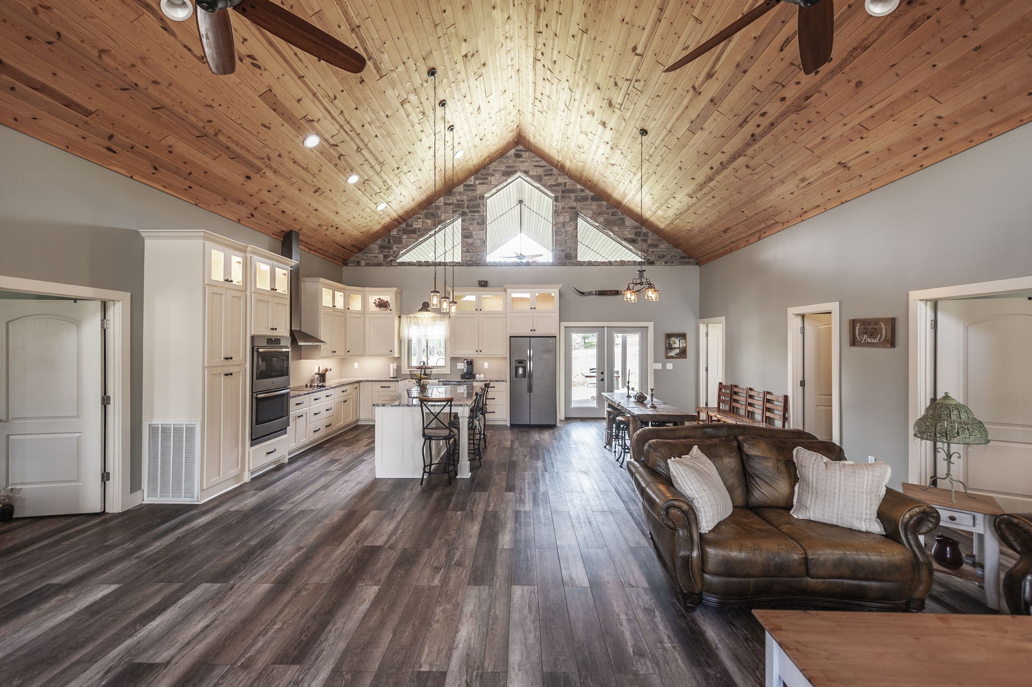 3376 Highway 52, E Bethpage TN 37022