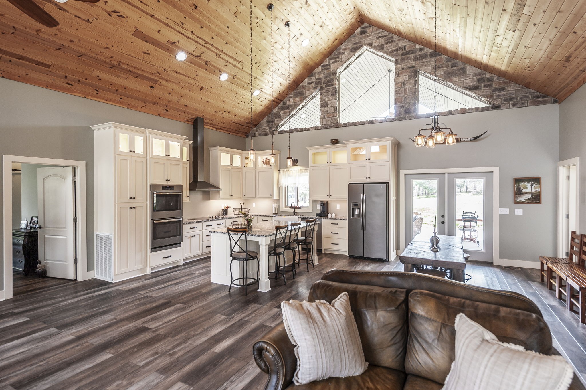 3376 Highway 52, E Bethpage TN 37022