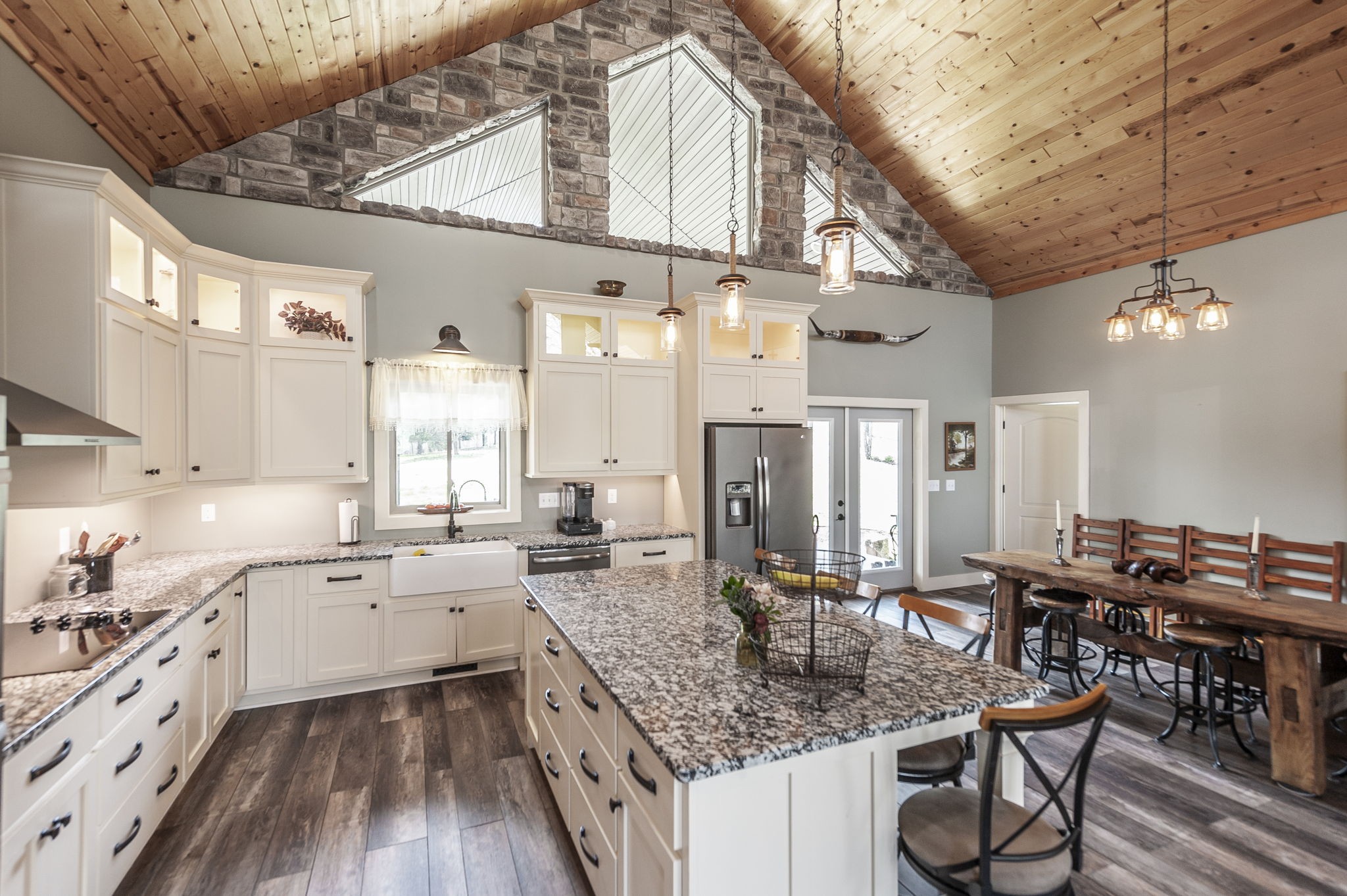 3376 Highway 52, E Bethpage TN 37022
