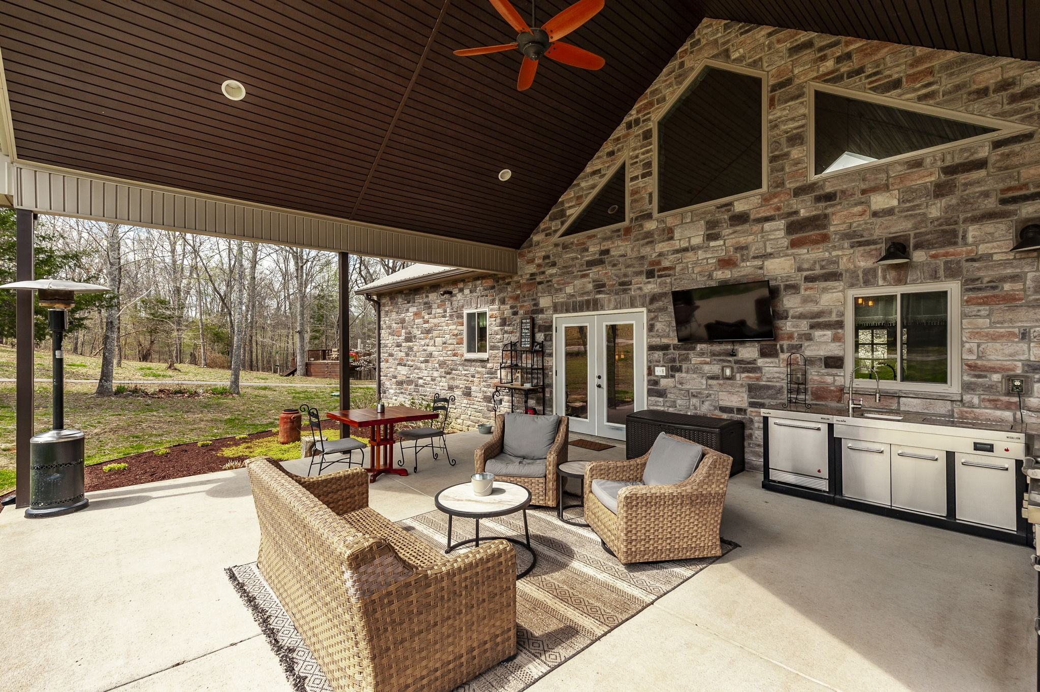 3376 Highway 52, E Bethpage TN 37022
