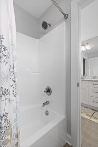 5042 Waterstone Drive Chattanooga TN 37416