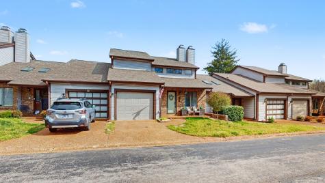 407 Country Club Court Clarksville TN 37043