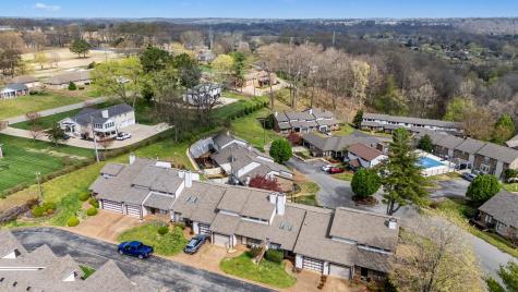 407 Country Club Court Clarksville TN 37043